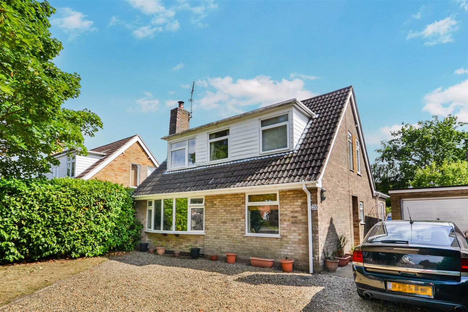 4 bed detached house for sale in Carlton Drive, North Wootton, King's