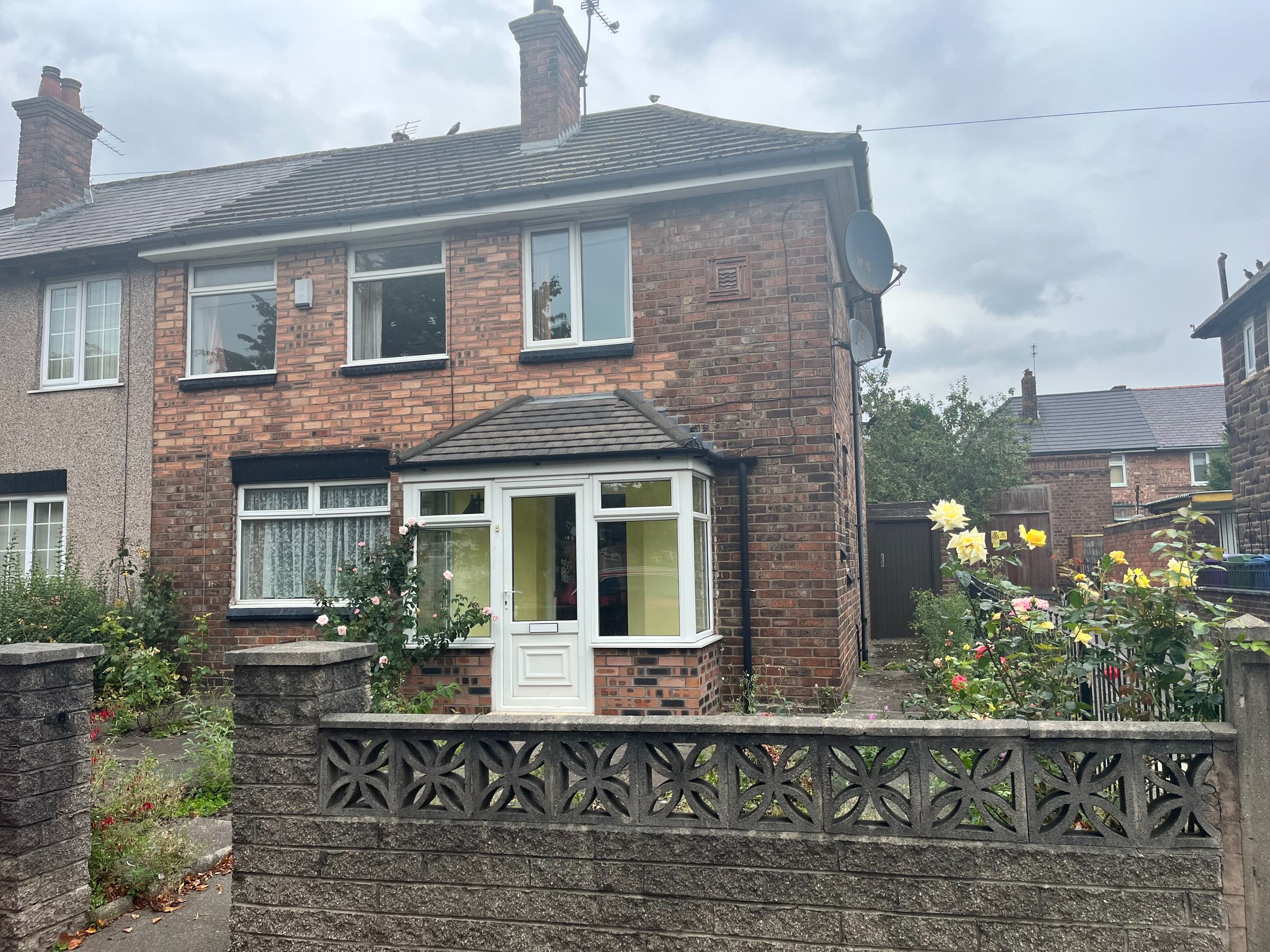 3 bed semidetached house for sale in Queens Drive, West Derby