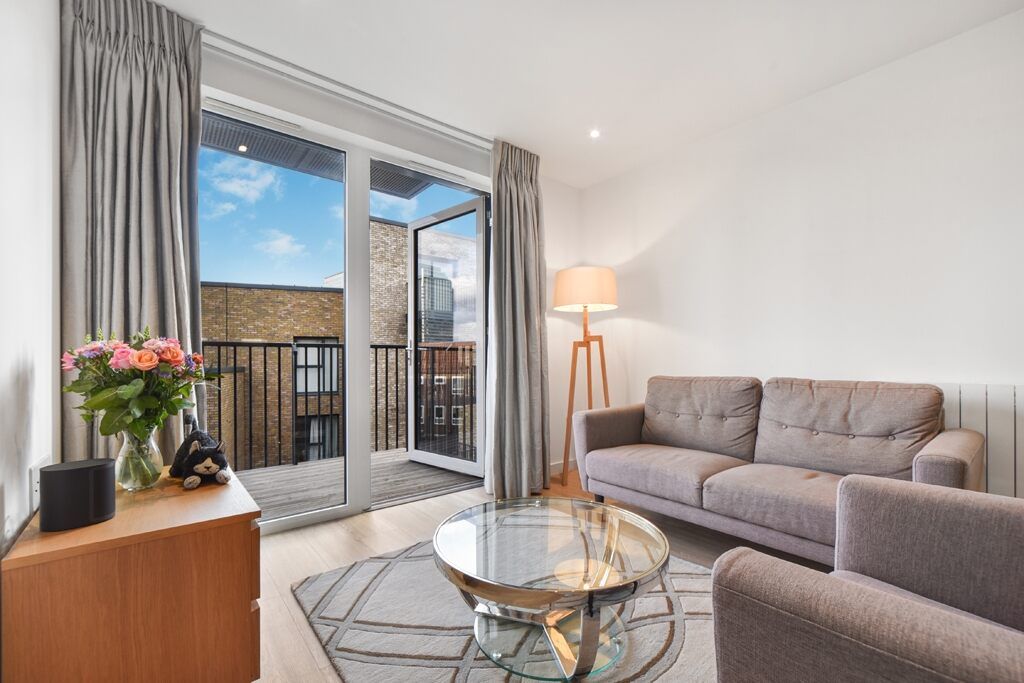 2 bed flat to rent in Endeavour House, Rotherhithe Street SE16 Zoopla