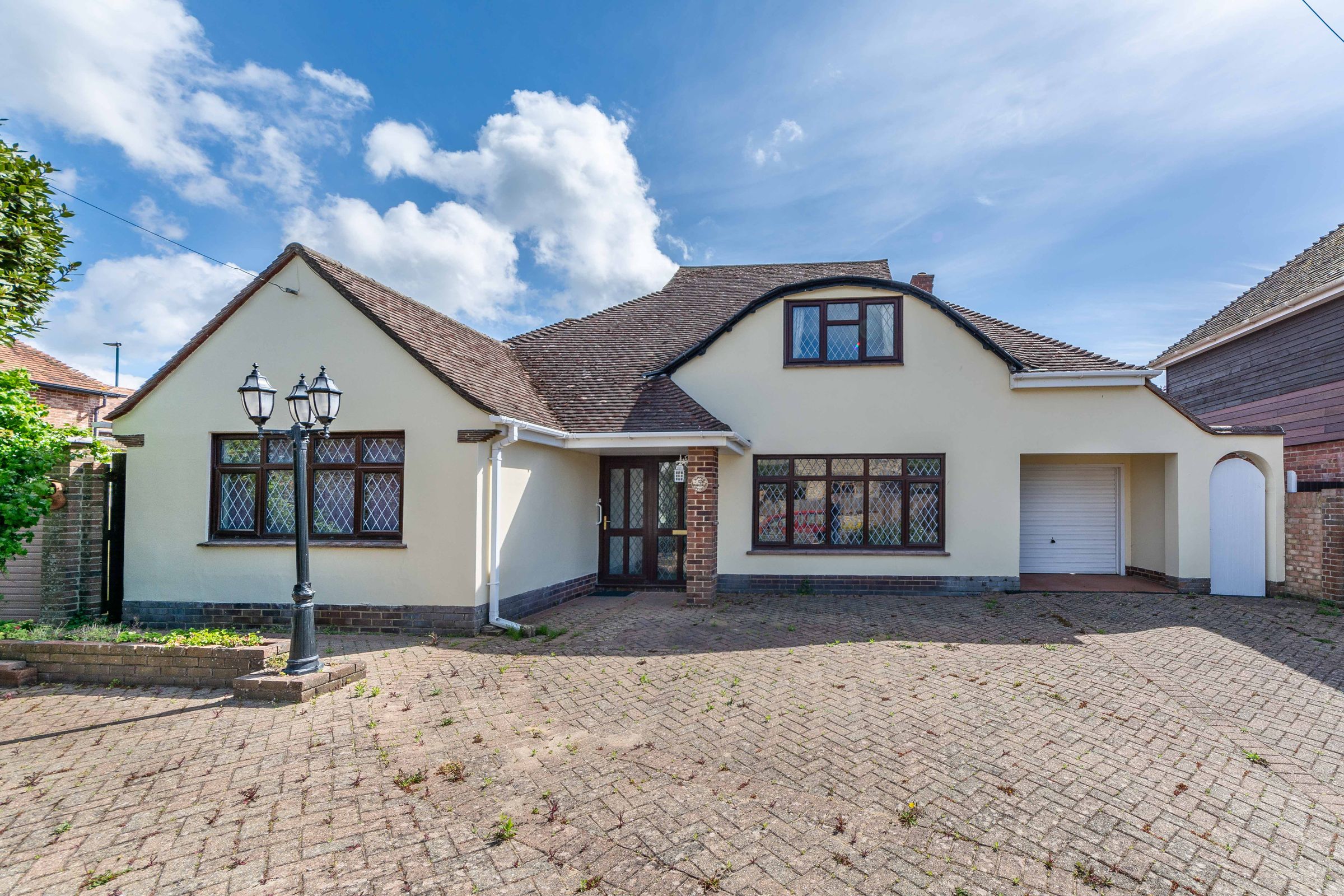 4 bed detached house for sale in Summerley Lane, Felpham PO22 Zoopla