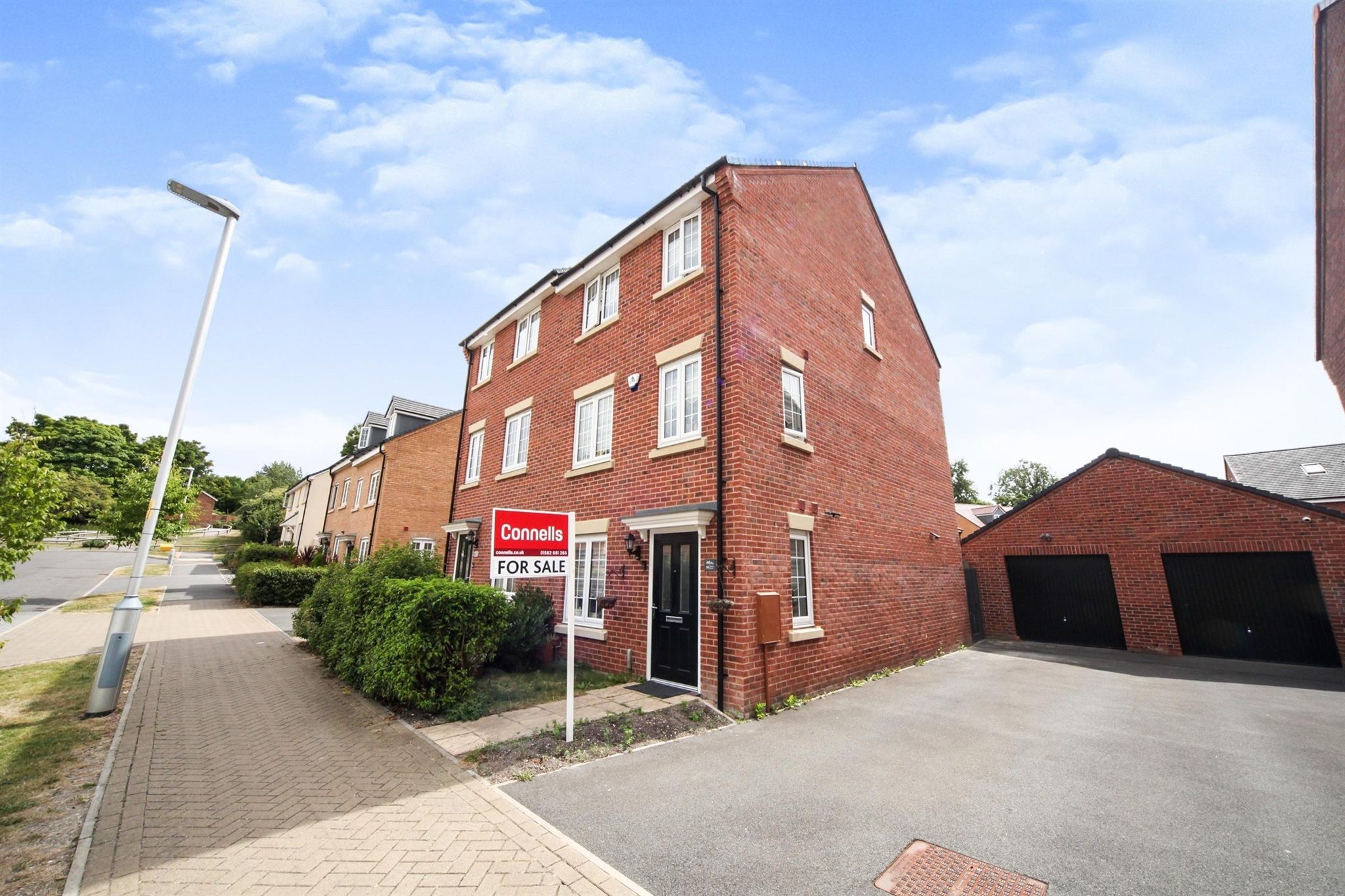 3 bed town house for sale in Abacot Grove, Houghton Regis, Dunstable