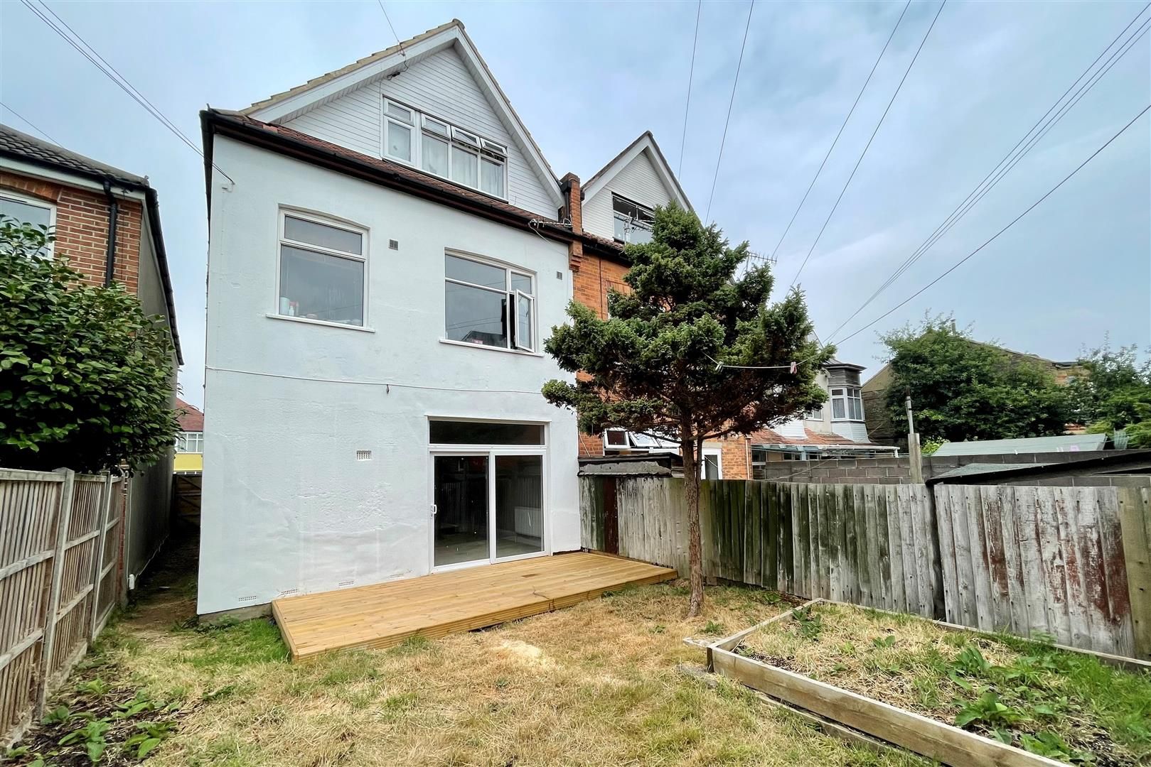 2 bed flat for sale in Grosvenor Gardens, Bournemouth BH1