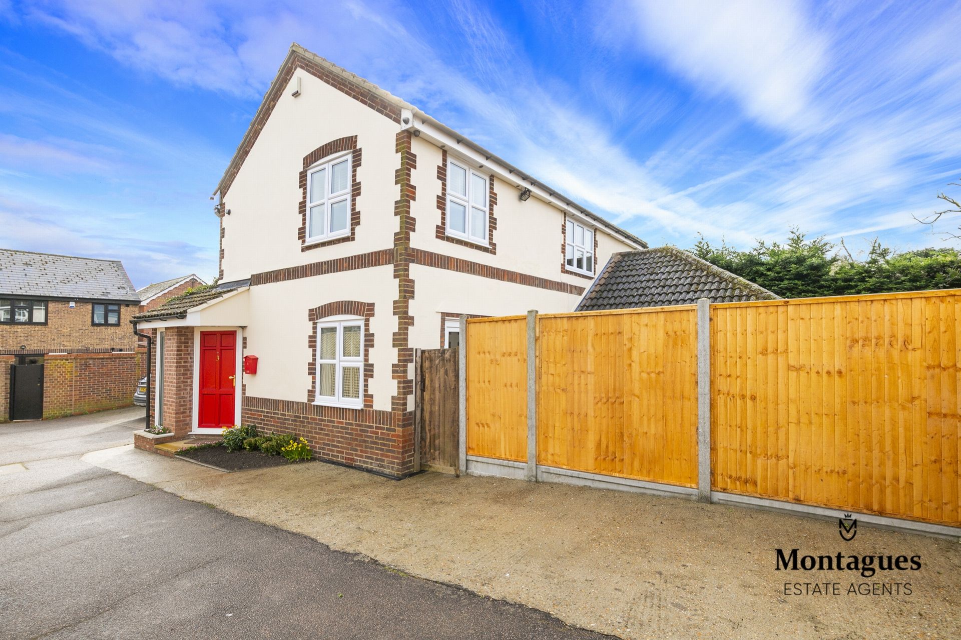 5 bed terraced house for sale in Coopers Hill, Ongar CM5 Zoopla