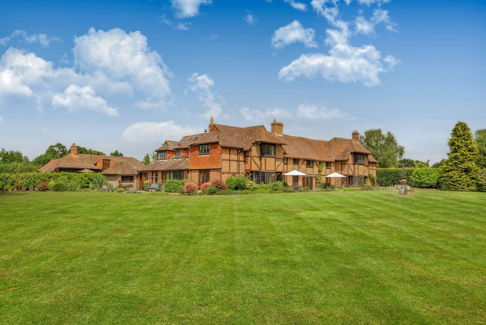 7 bed detached house for sale in Chertsey Road, Chobham, Woking, Surrey