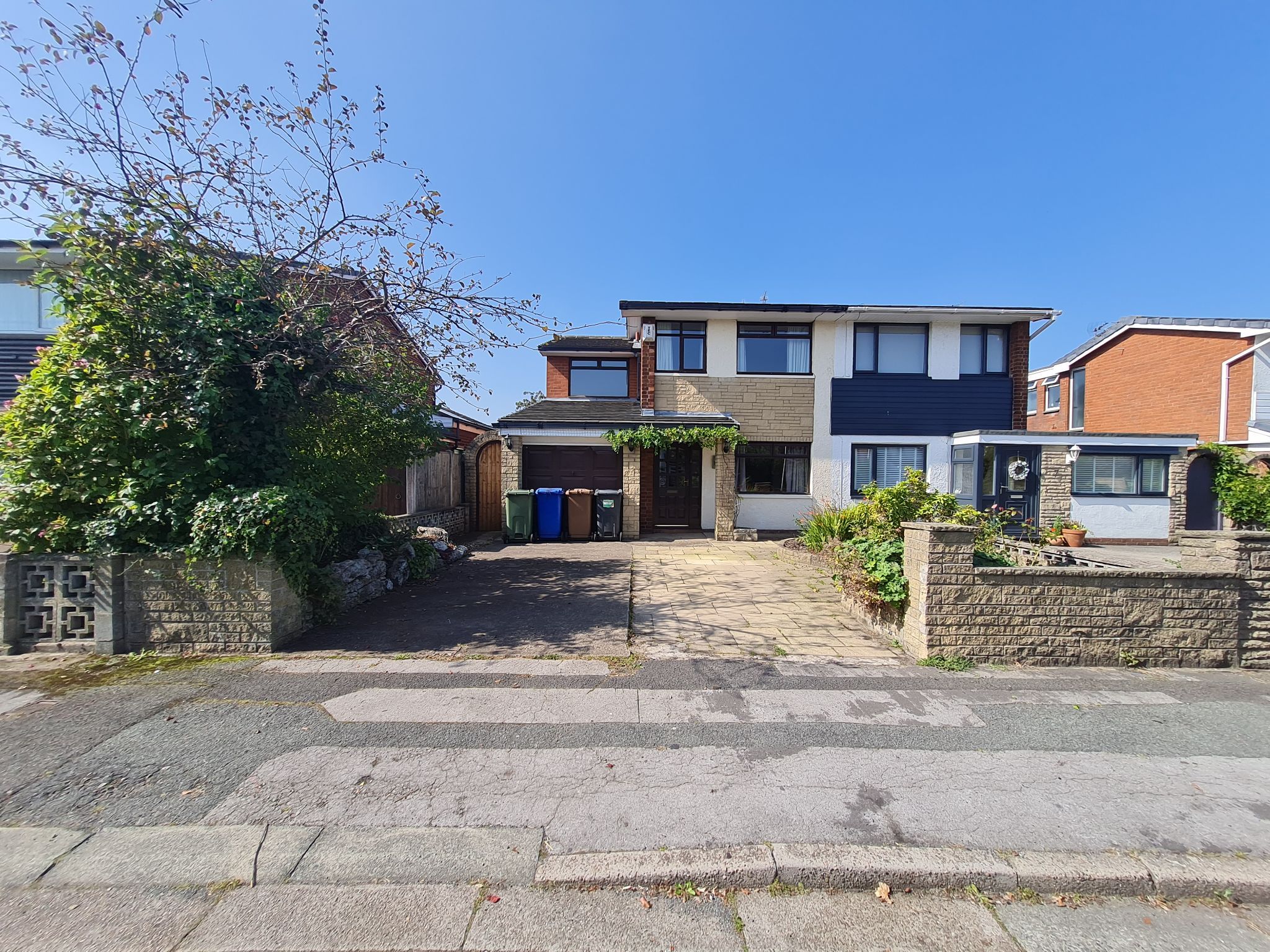 3 bed semidetached house to rent in Ambleside Avenue, Euxton, Chorley