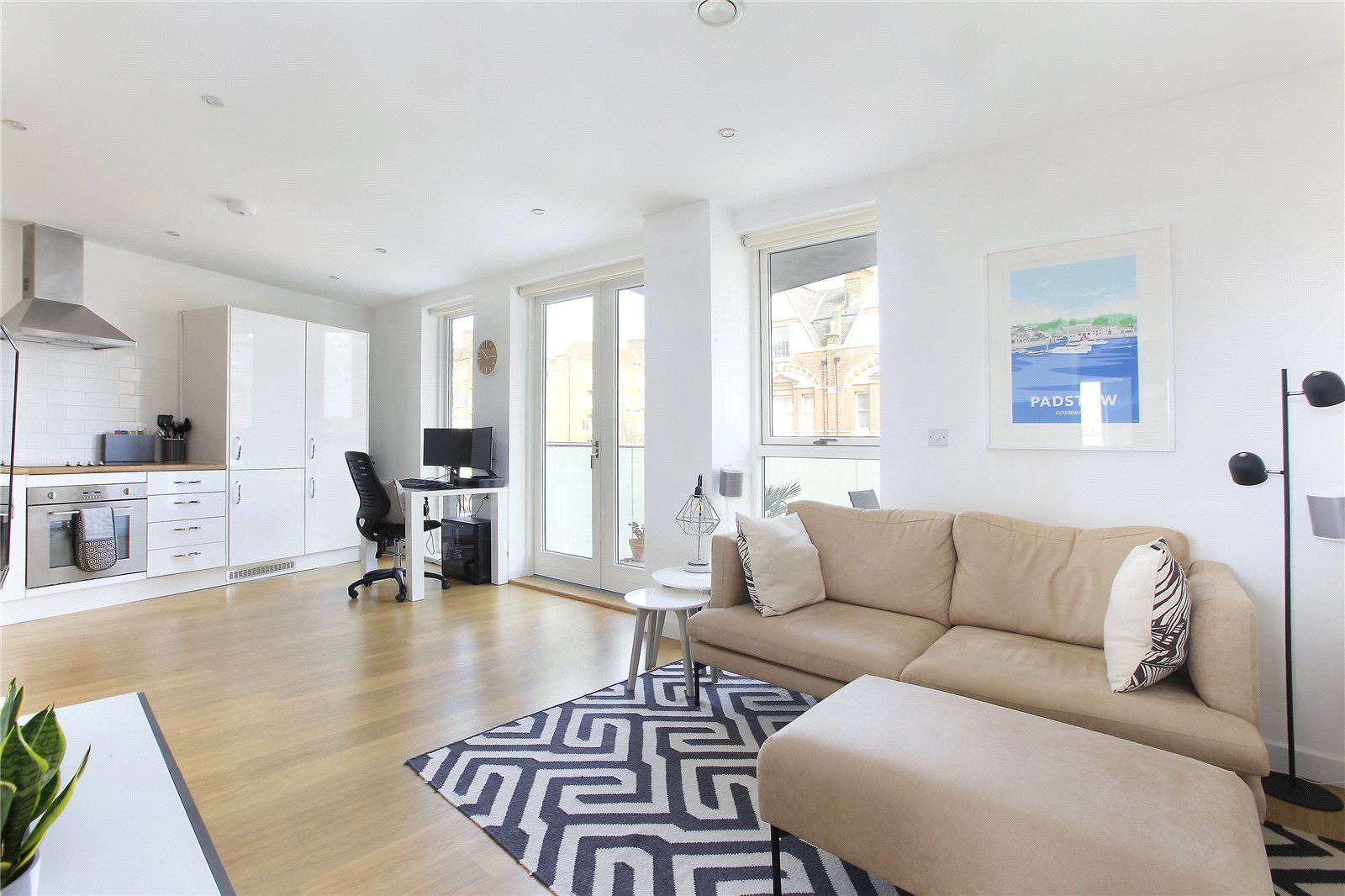 Vivienne House, London SW12  