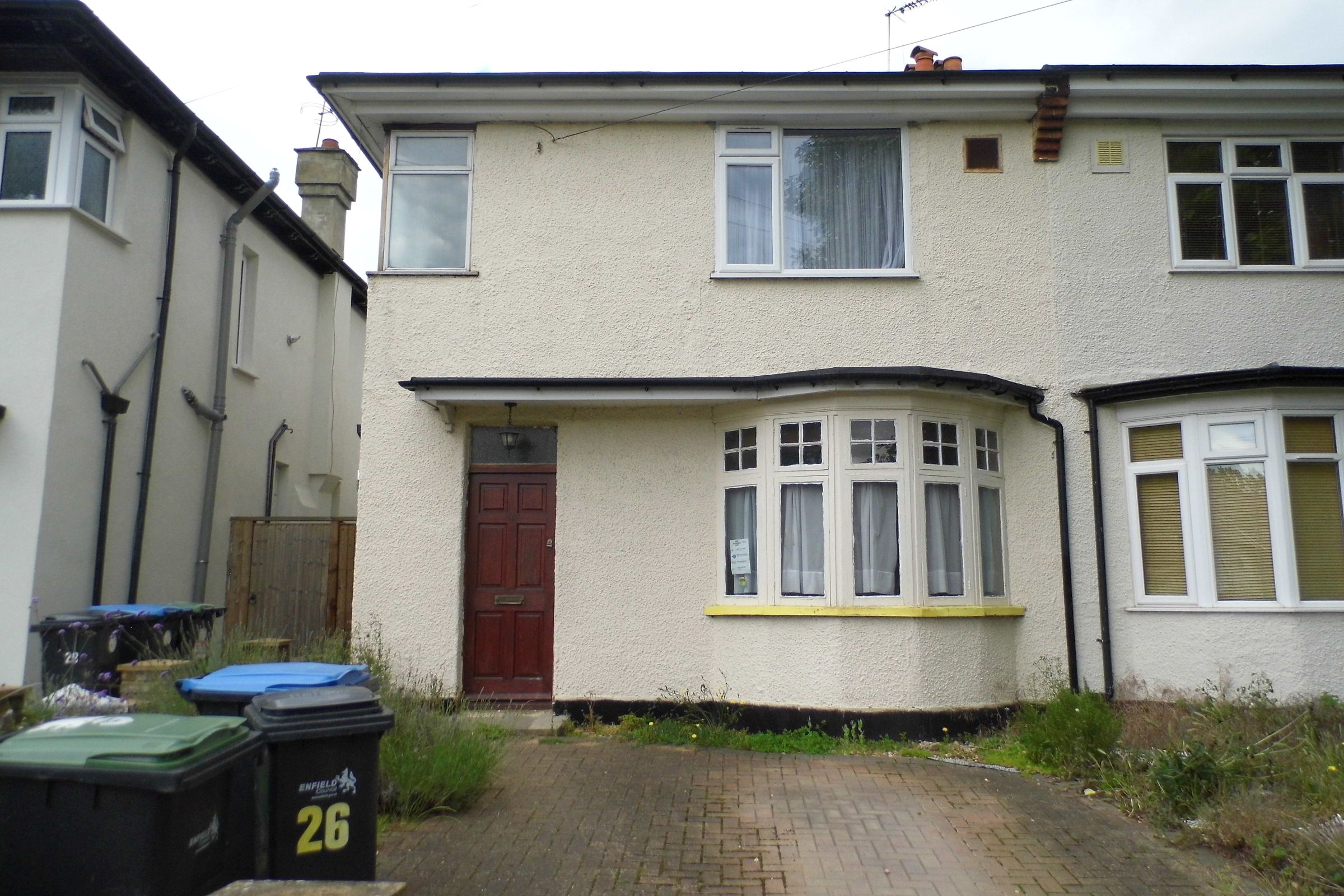 3 bed semidetached house for sale in Walsingham Road, Enfield Town EN2