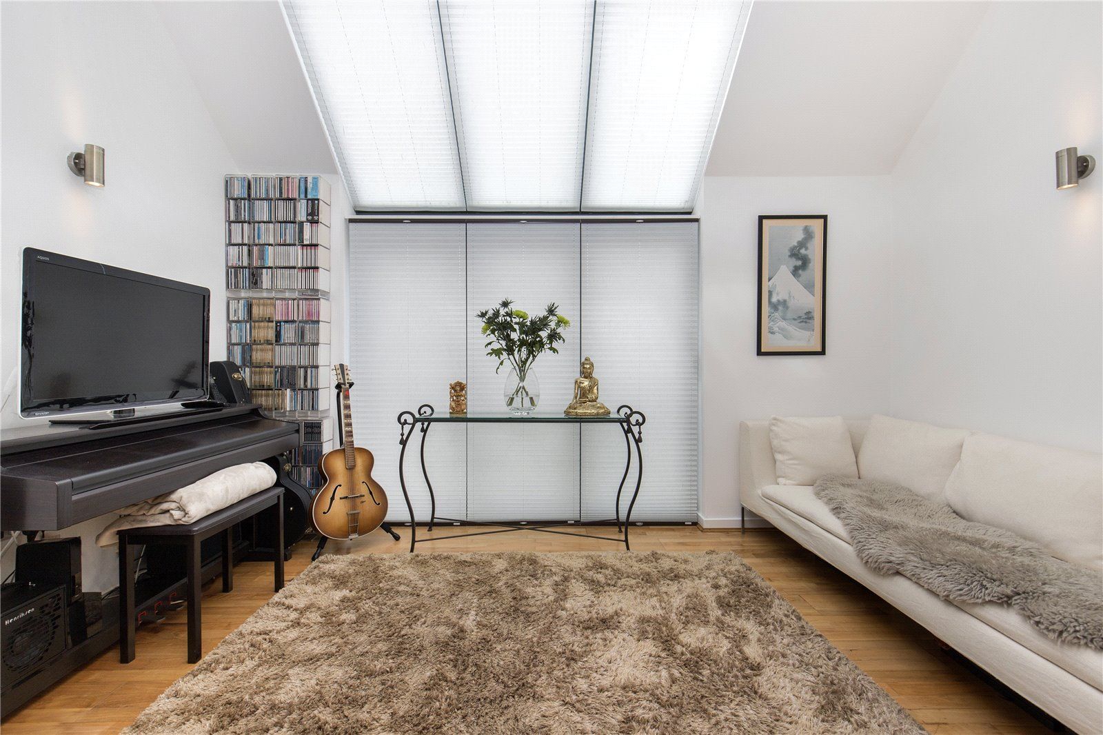 Wakley Street, London EC1V  