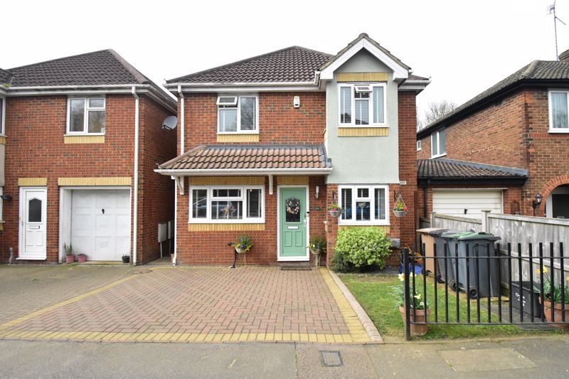 4 bed detached house for sale in Pomfret Avenue, Luton LU2 Zoopla