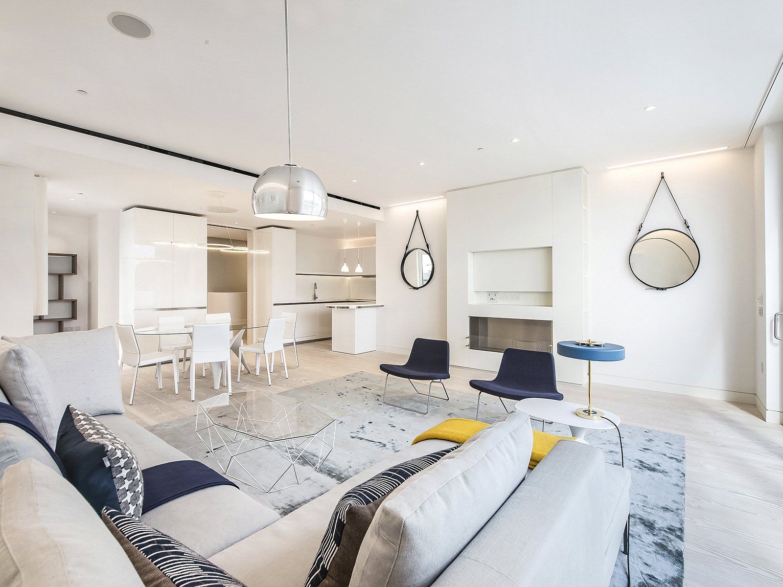 3 bed flat to rent in Soho Street, Soho W1D Zoopla