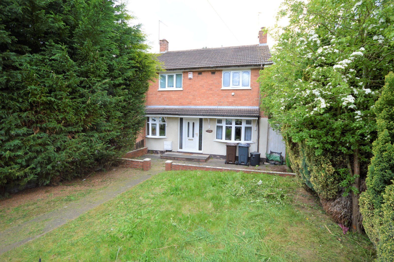 2 bed end terrace house to rent in Westacre Crescent, Wolverhampton