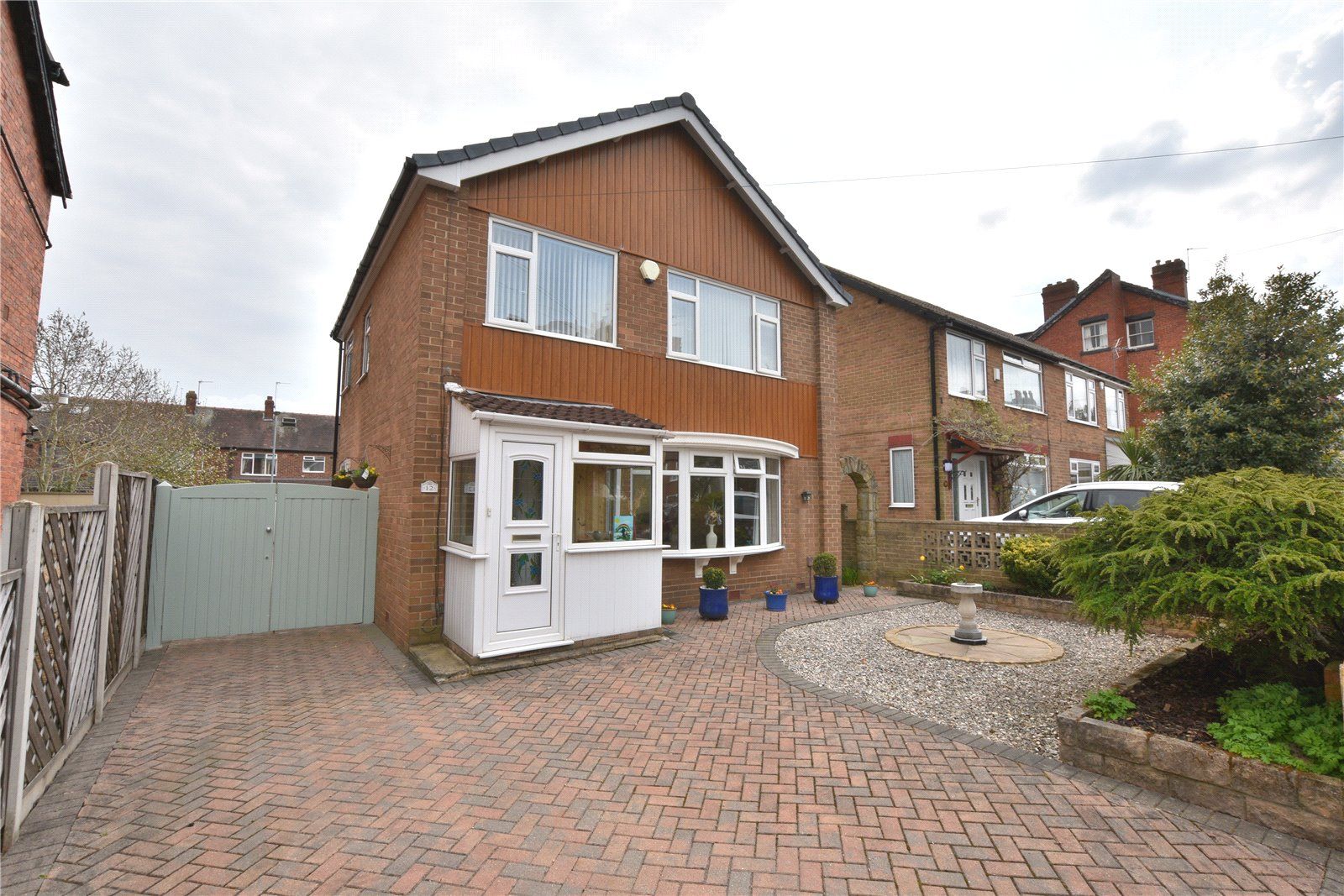 3 bed detached house for sale in The Avenue, Crossgates, Leeds LS15