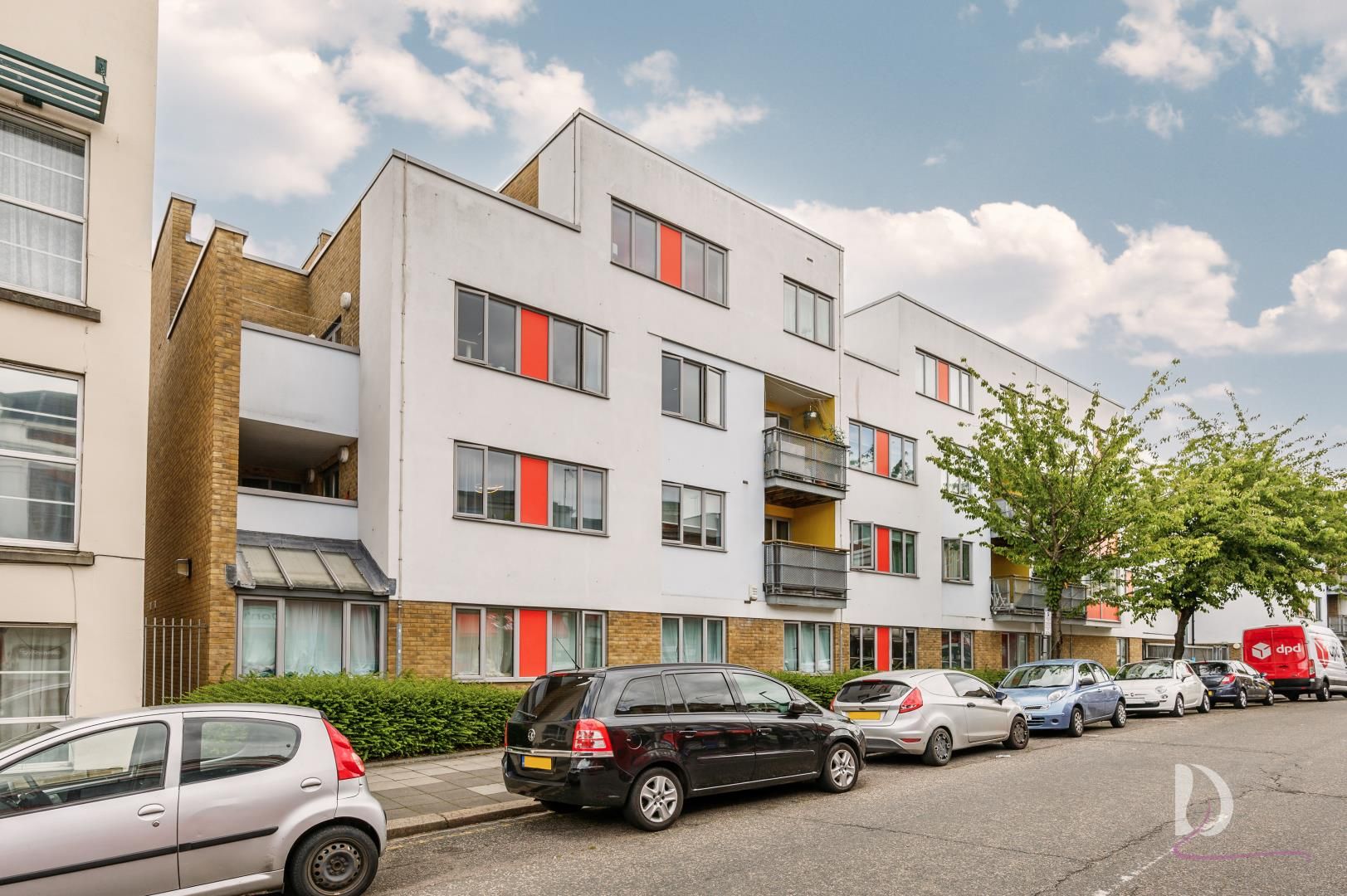 Avingdor Court, London W3  