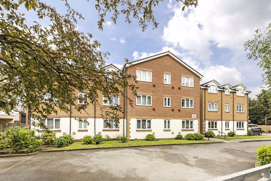 Siddeley Drive, Hounslow TW4  