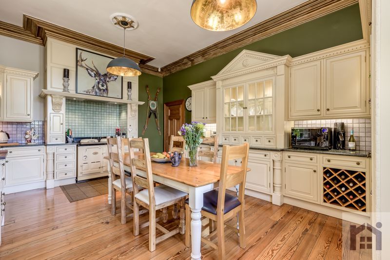 5 bed detached house for sale in Withnell Fold, Chorley PR6 Zoopla