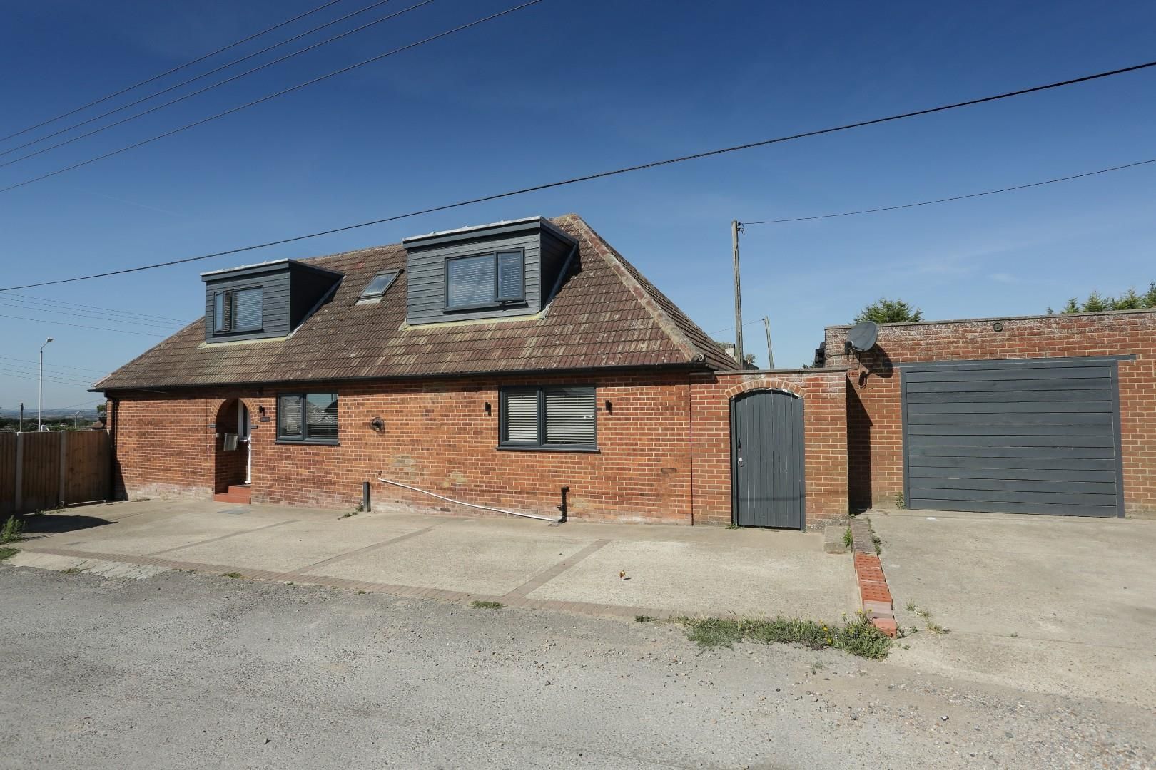 3 bed property for sale in Arundel Road, Cliffsend, Ramsgate CT12 Zoopla