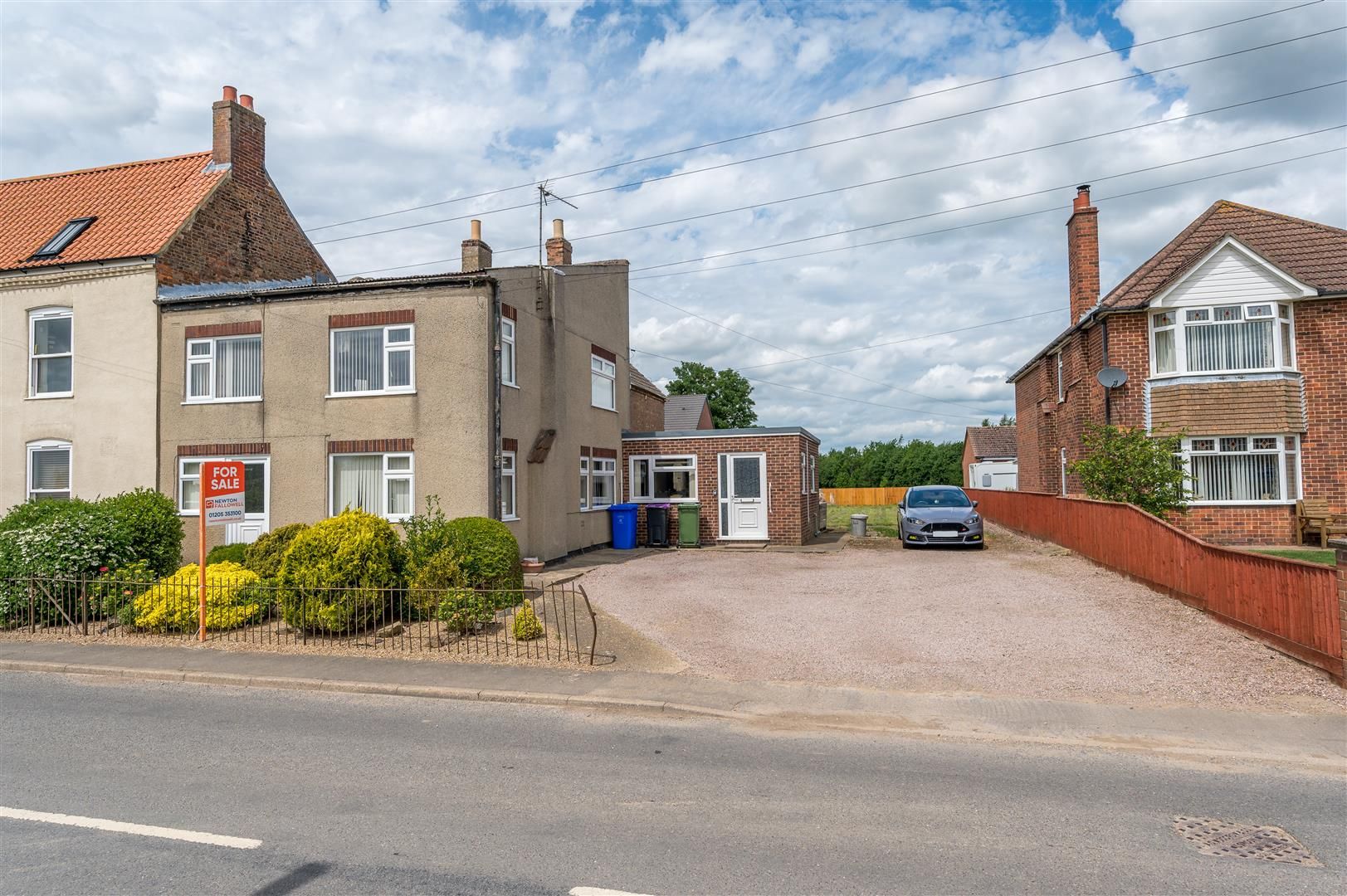 3 bed semidetached house for sale in North End, Swineshead, Boston
