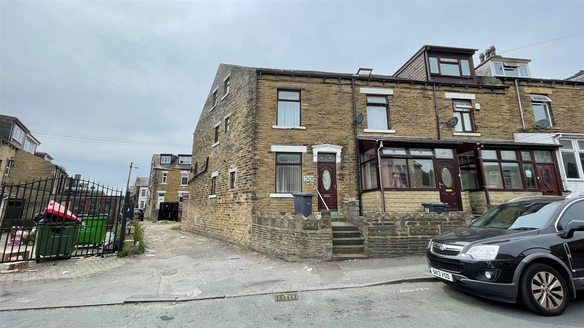 5 bed town house for sale in Rushton Road, Bradford BD3 Zoopla