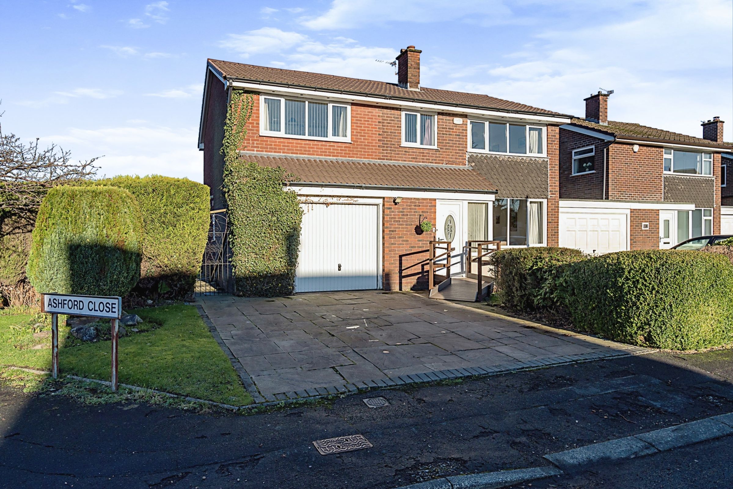4 bed detached house for sale in Ashford Close, Bolton BL2 Zoopla