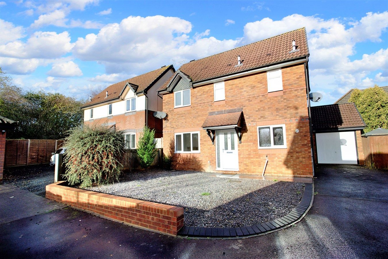 3 bed detached house for sale in Lingfield Close, Chippenham SN14 Zoopla