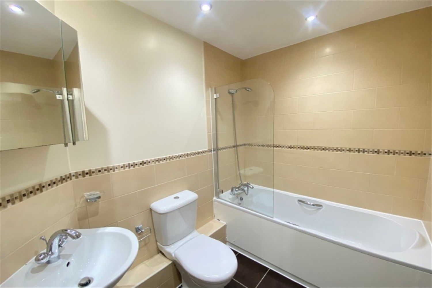 2 bed flat to rent in West Way, Botley, Oxford OX2 Zoopla