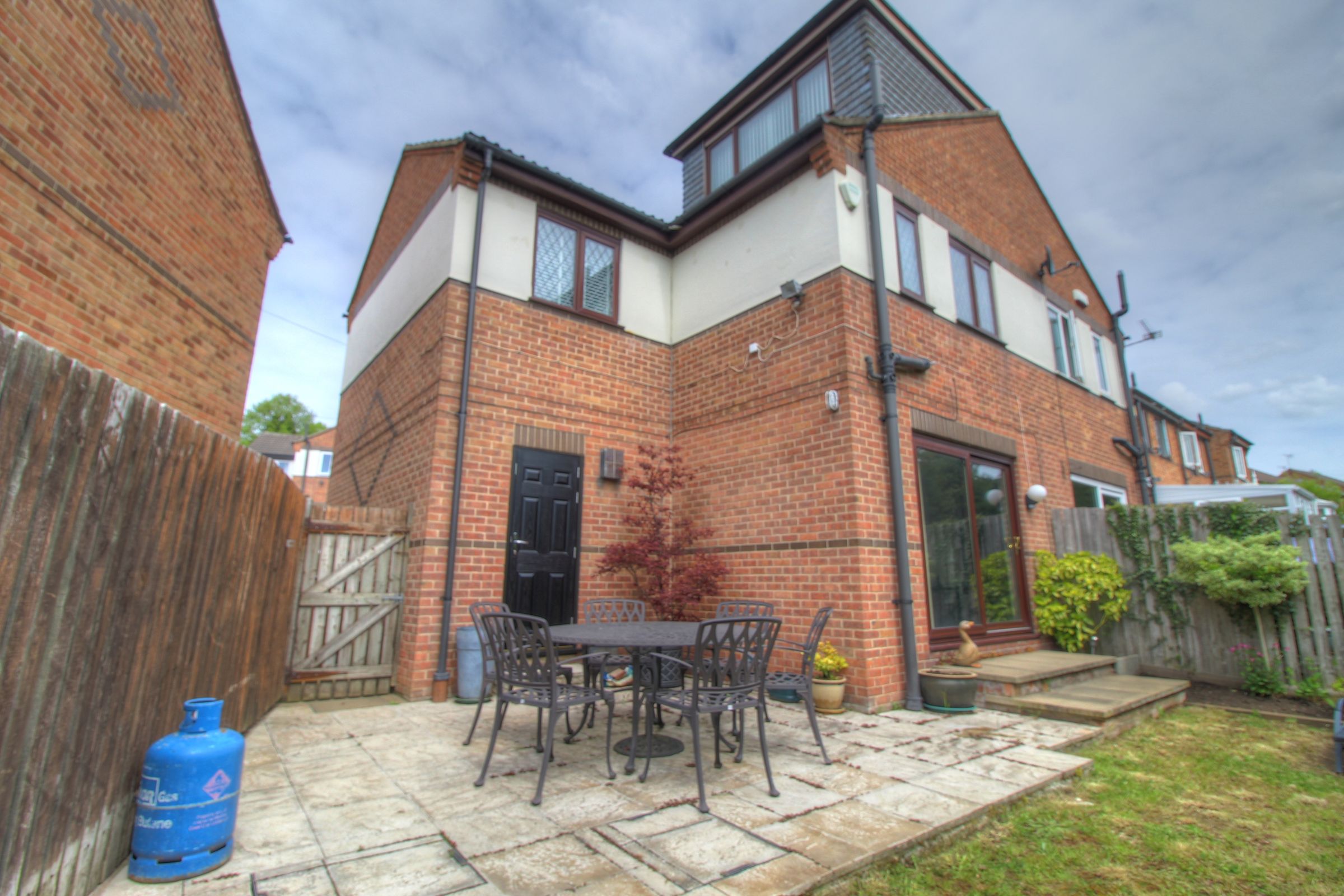 Ariel Close, Nottingham NG6  