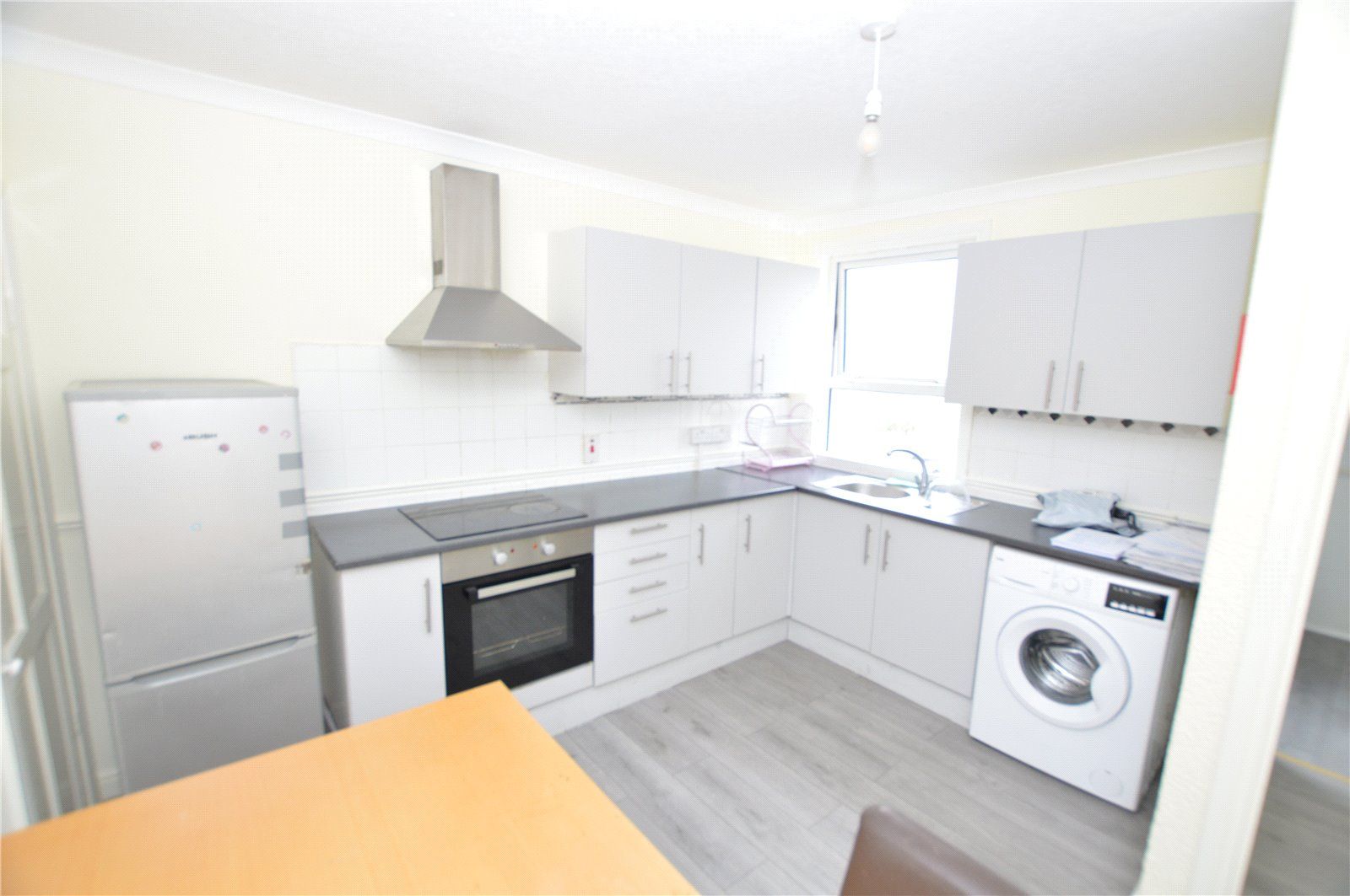 2 bed to rent in Whitehorse Lane, London SE25 Zoopla