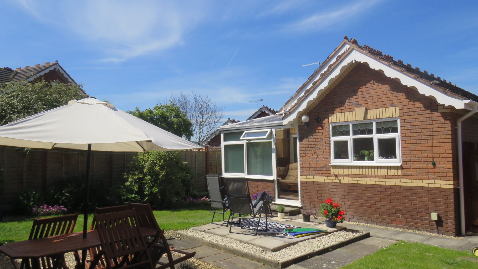 2 bed detached bungalow for sale in Heron Gardens, Portishead, Bristol