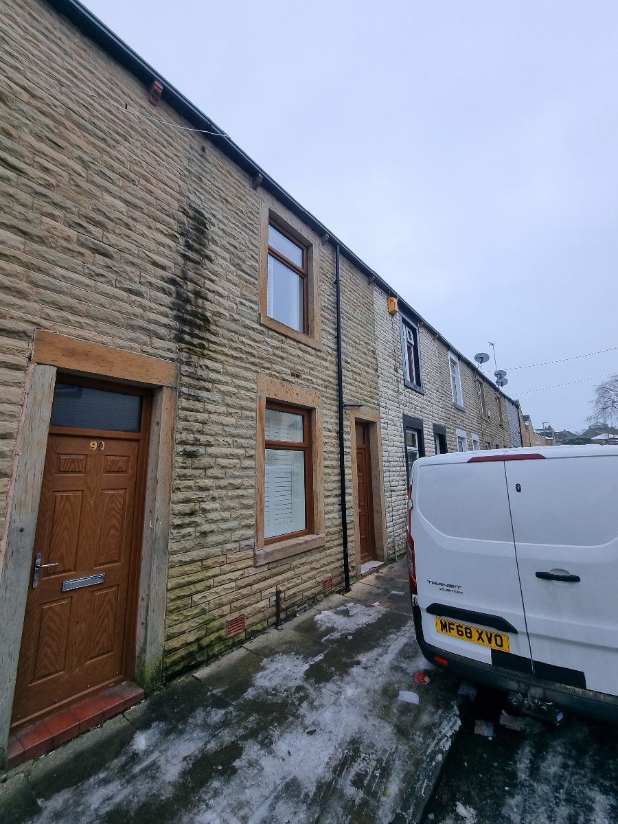 3 bed terraced house for sale in Parkinson Street, Burnley BB11 Zoopla