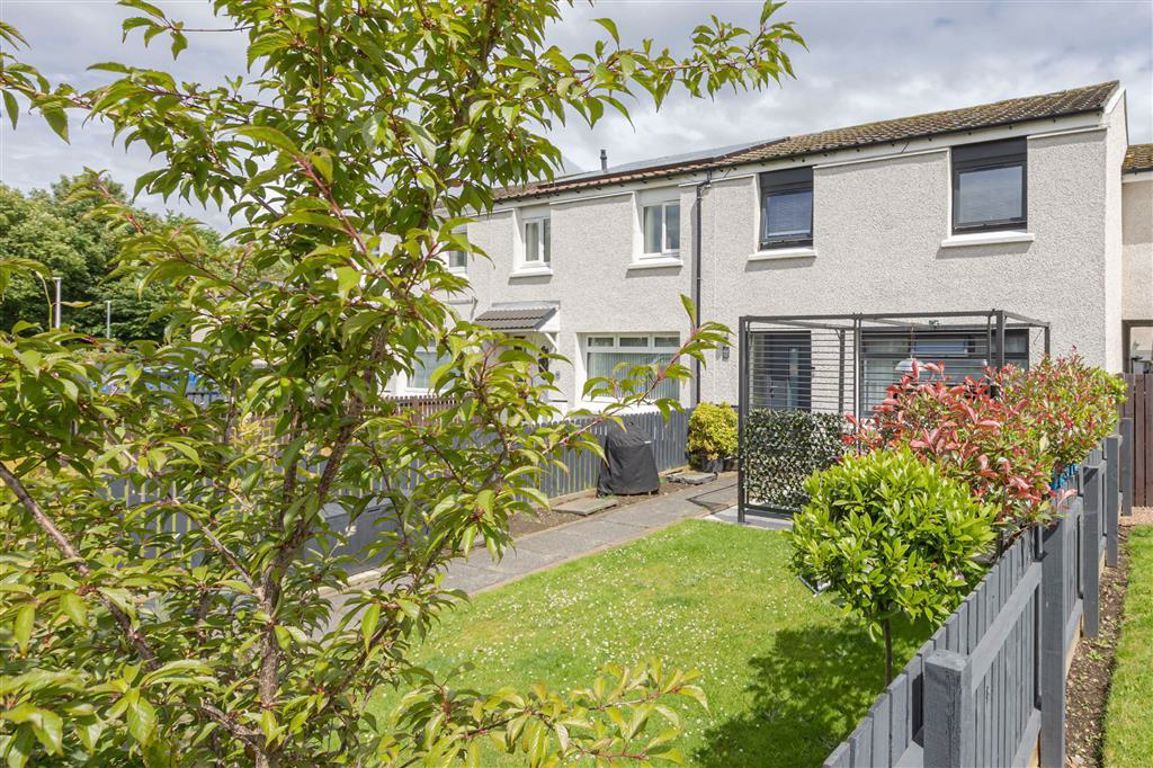 3 bed end terrace house for sale in Kilbirnie Terrace, Denny