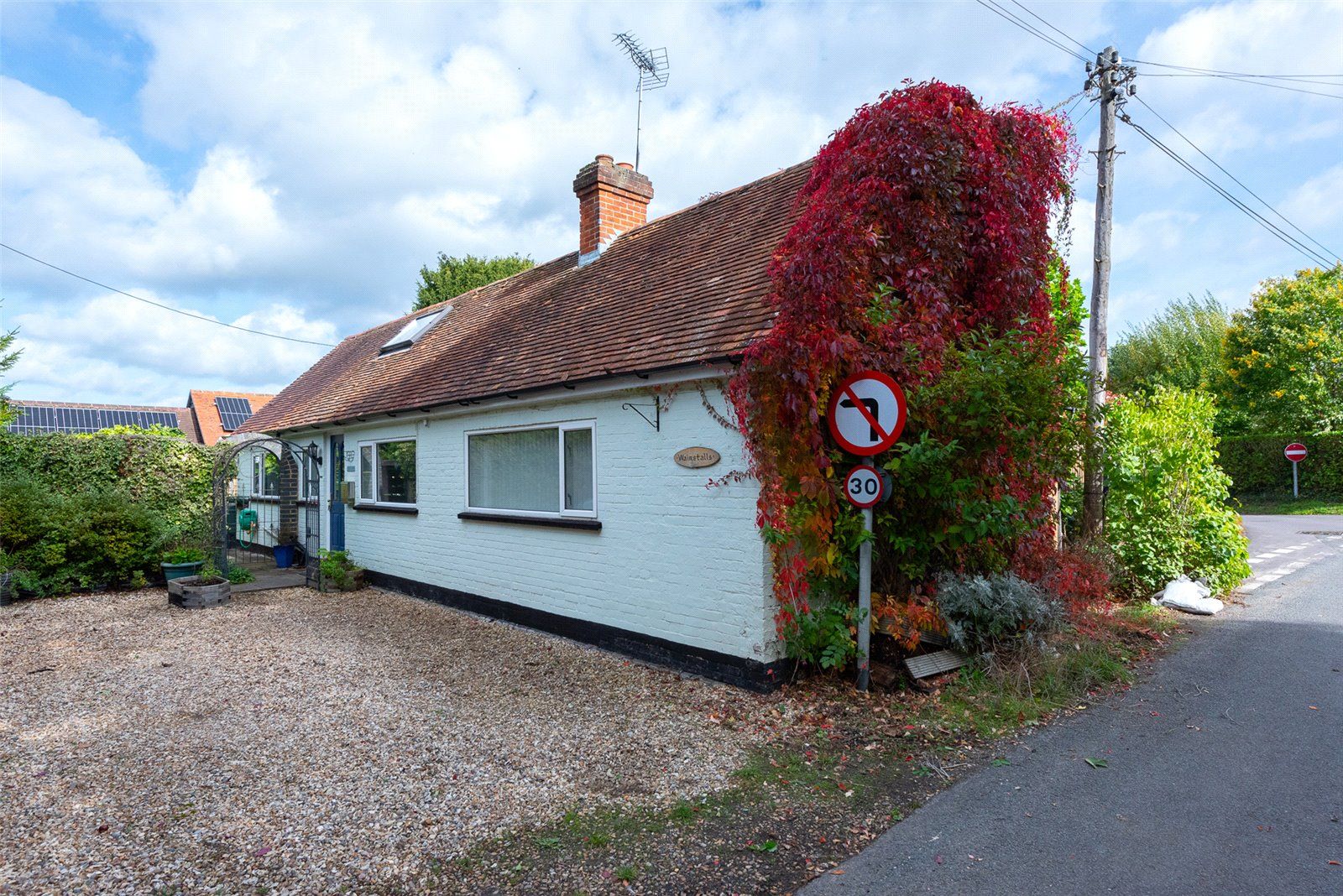 3 bed detached house for sale in Monk Sherborne Road, Charter Alley