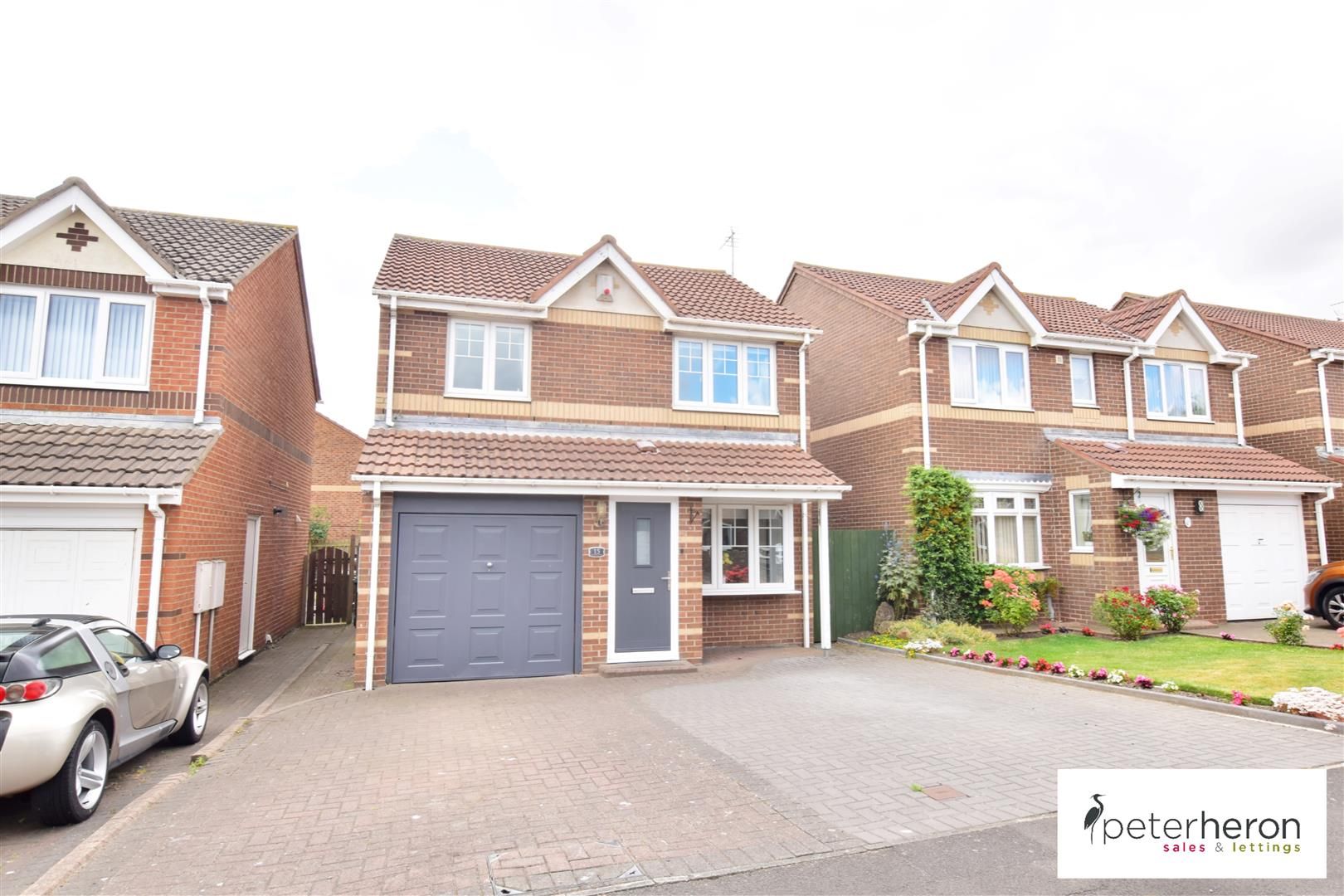 3 bed detached house for sale in Trevarren Drive, Leechmere, Sunderland