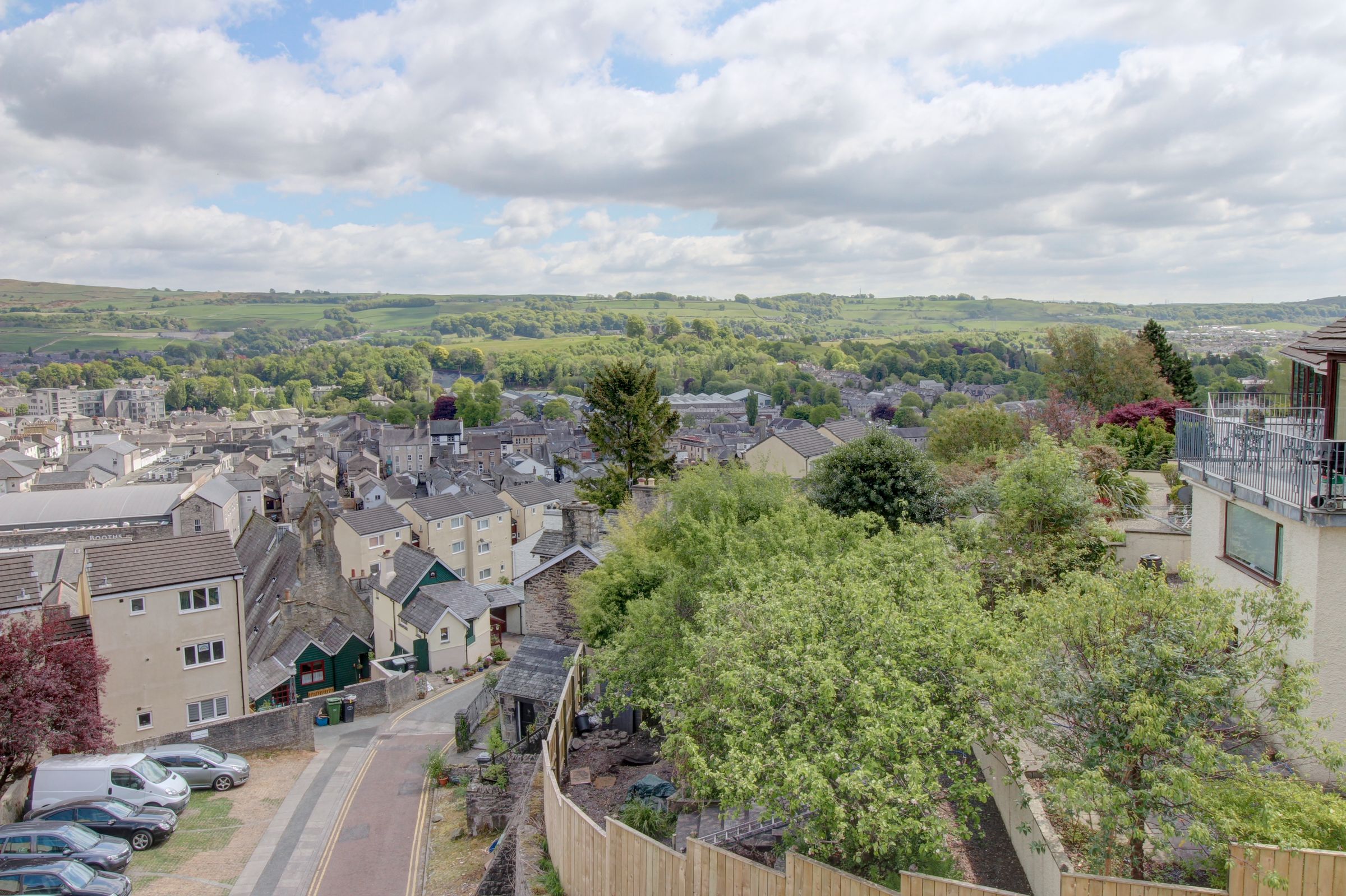 Serpentine Road, Kendal LA9  