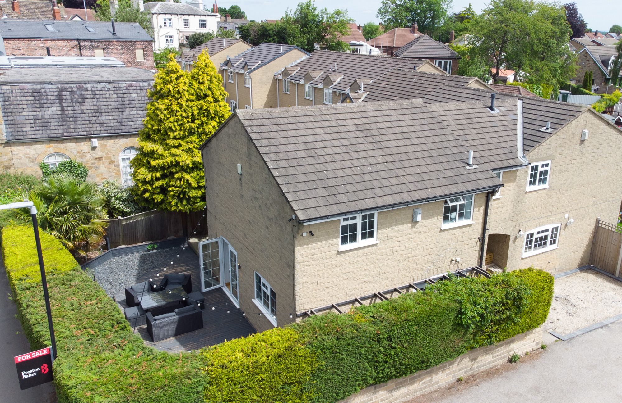 Darcy Court, Leeds LS15