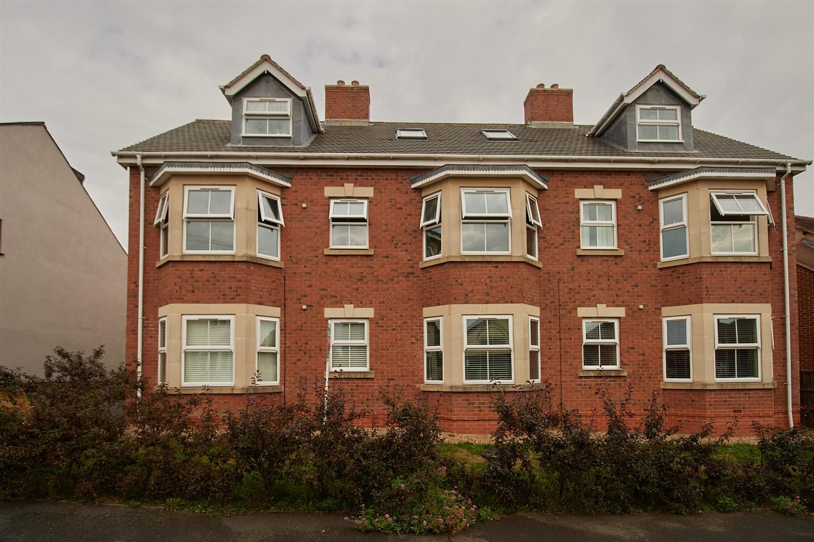 2 bed flat for sale in 29, Britannia Road, Burbage, Hinckley LE10 Zoopla