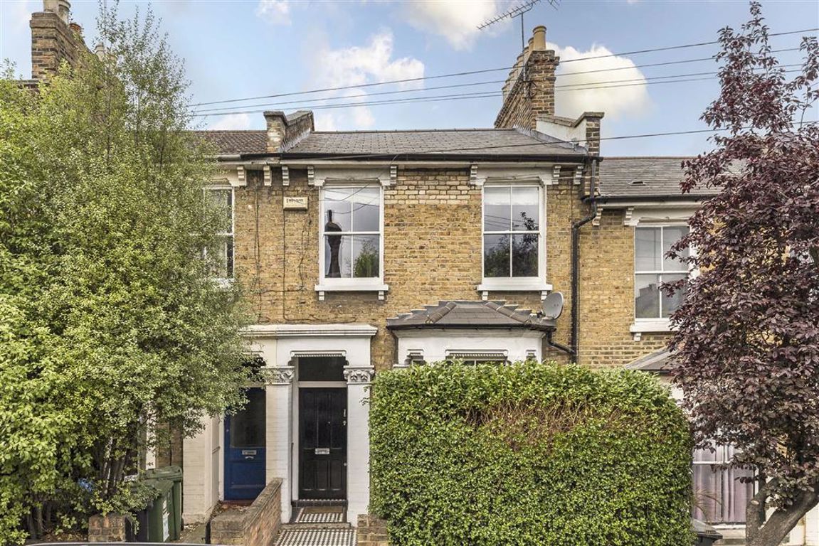 3 bed property for sale in Gellatly Road, London SE14 Zoopla