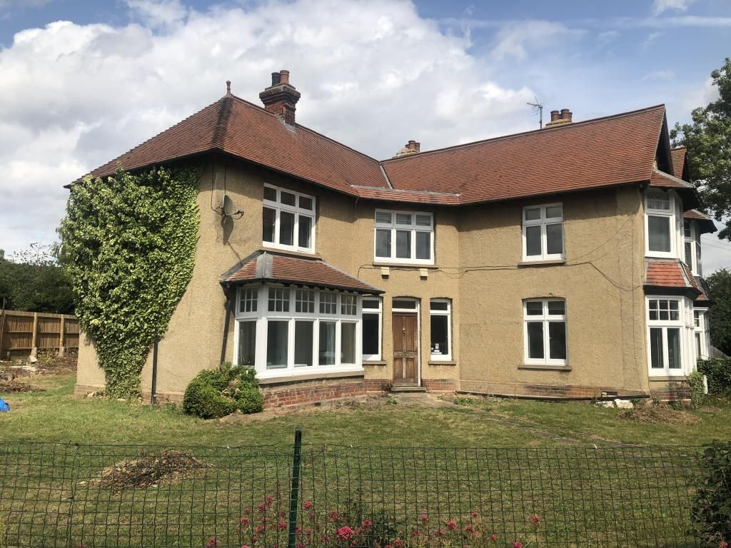 Room to rent in Highworth Avenue, Cambridge CB4 Zoopla