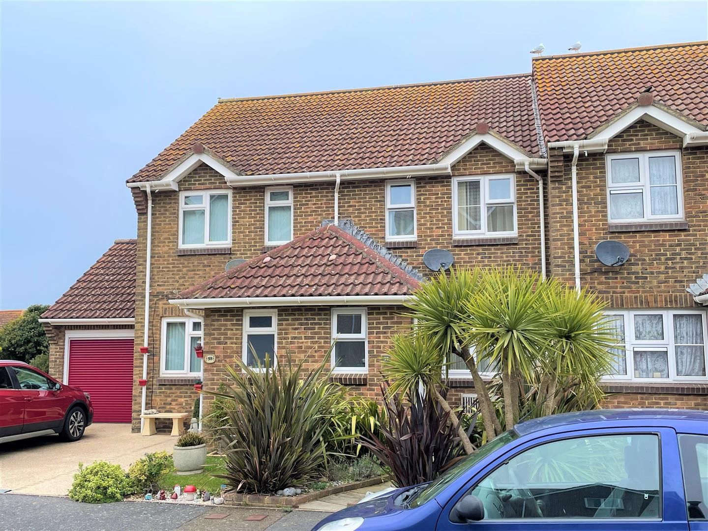 2 bed terraced house for sale in Collingwood Close, Eastbourne BN23