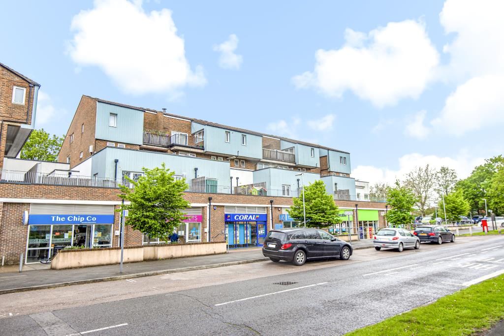 Walton Court, Aylesbury HP21  