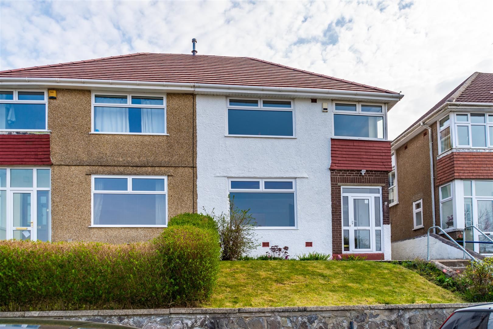 3 bed semidetached house for sale in Lon Ger Y Coed, Cockett, Swansea