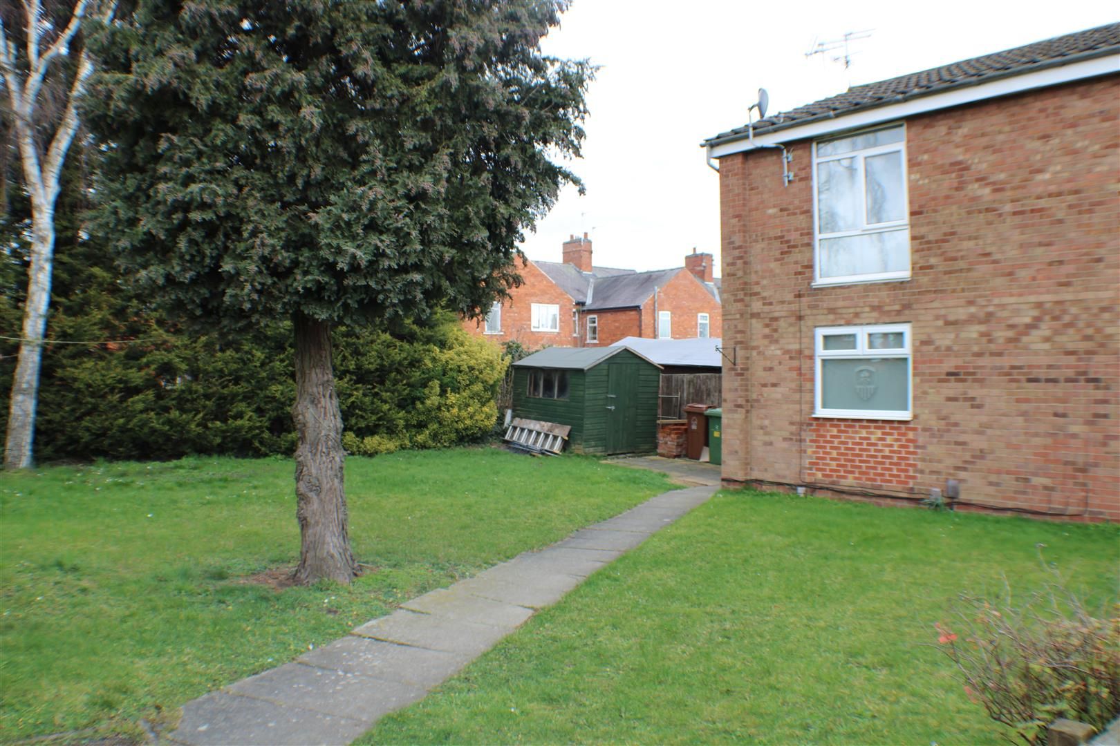 2 bed flat to rent in Linden Avenue, New Balderton, Newark NG24 Zoopla