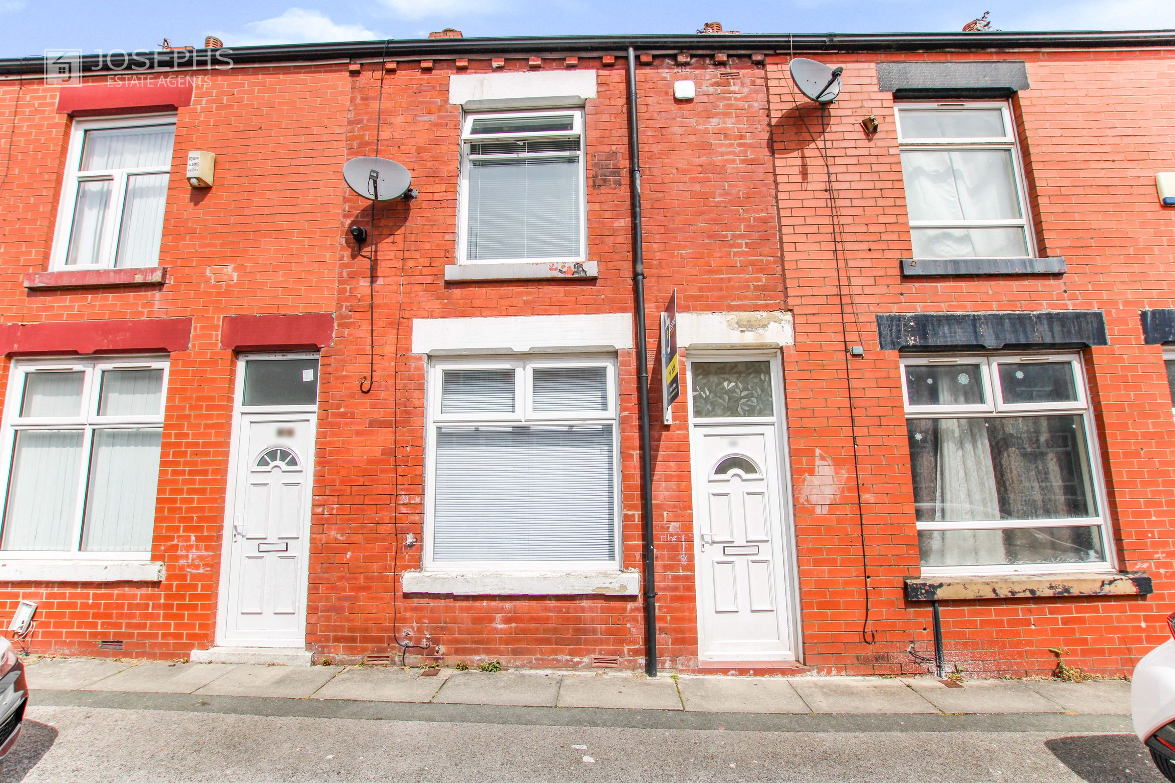 2 bed terraced house for sale in Alice Street, Bolton BL3 Zoopla