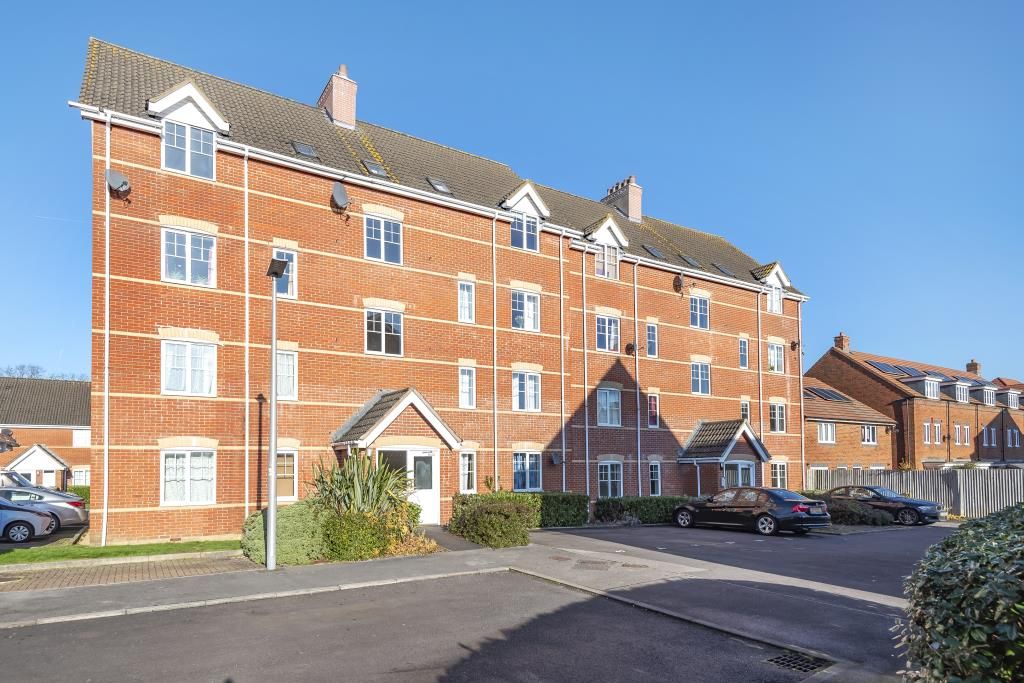 2 bed flat to rent in Newbury, Berkshire RG14 Zoopla