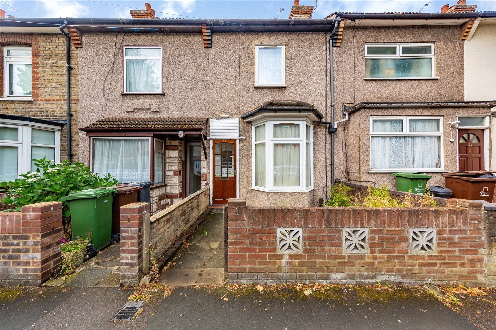 2 bed terraced house for sale in Wedderburn Road, Barking IG11 Zoopla