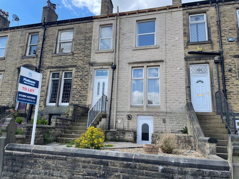 3 bed terraced house to rent in Storths Road, Birkby, Huddersfield HD2