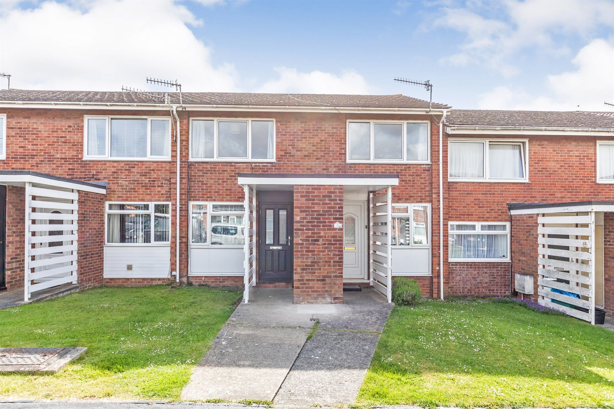 2 bed flat for sale in Brookdale Road, Headley Park, Bristol BS13 Zoopla