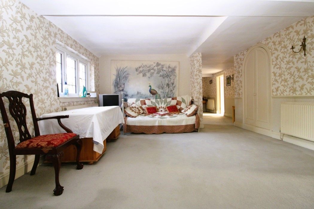 6 bed detached house for sale in Fir Tree Avenue, Stoke Poges, Slough