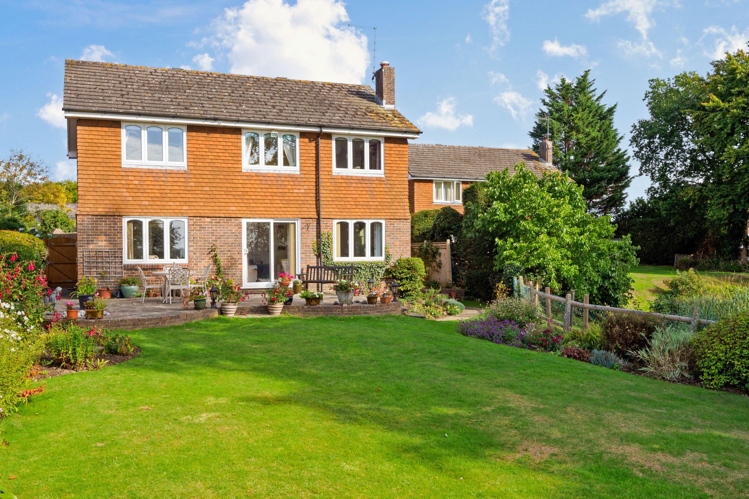 4 bed detached house for sale in Cowden Close, Horns Road, Hawkhurst