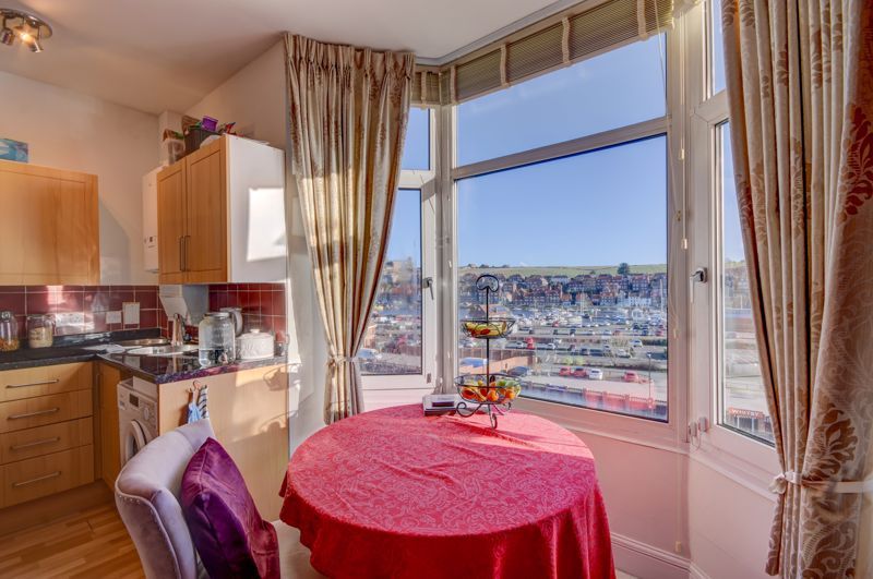 2 bed flat for sale in Windsor Terrace, Whitby YO21 Zoopla