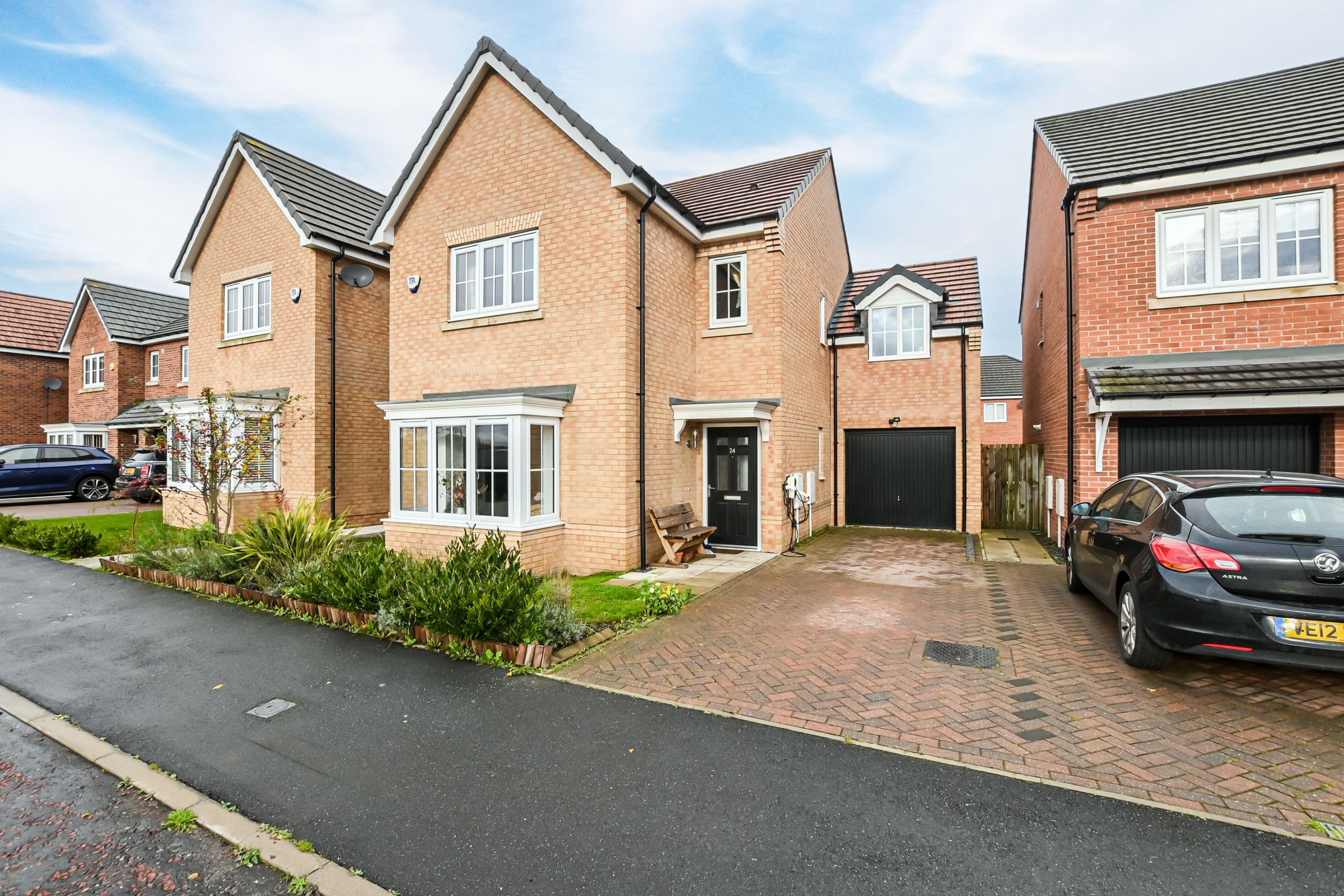 5 bed detached house for sale in St. Nicholas Drive, Bedlington NE22 Zoopla